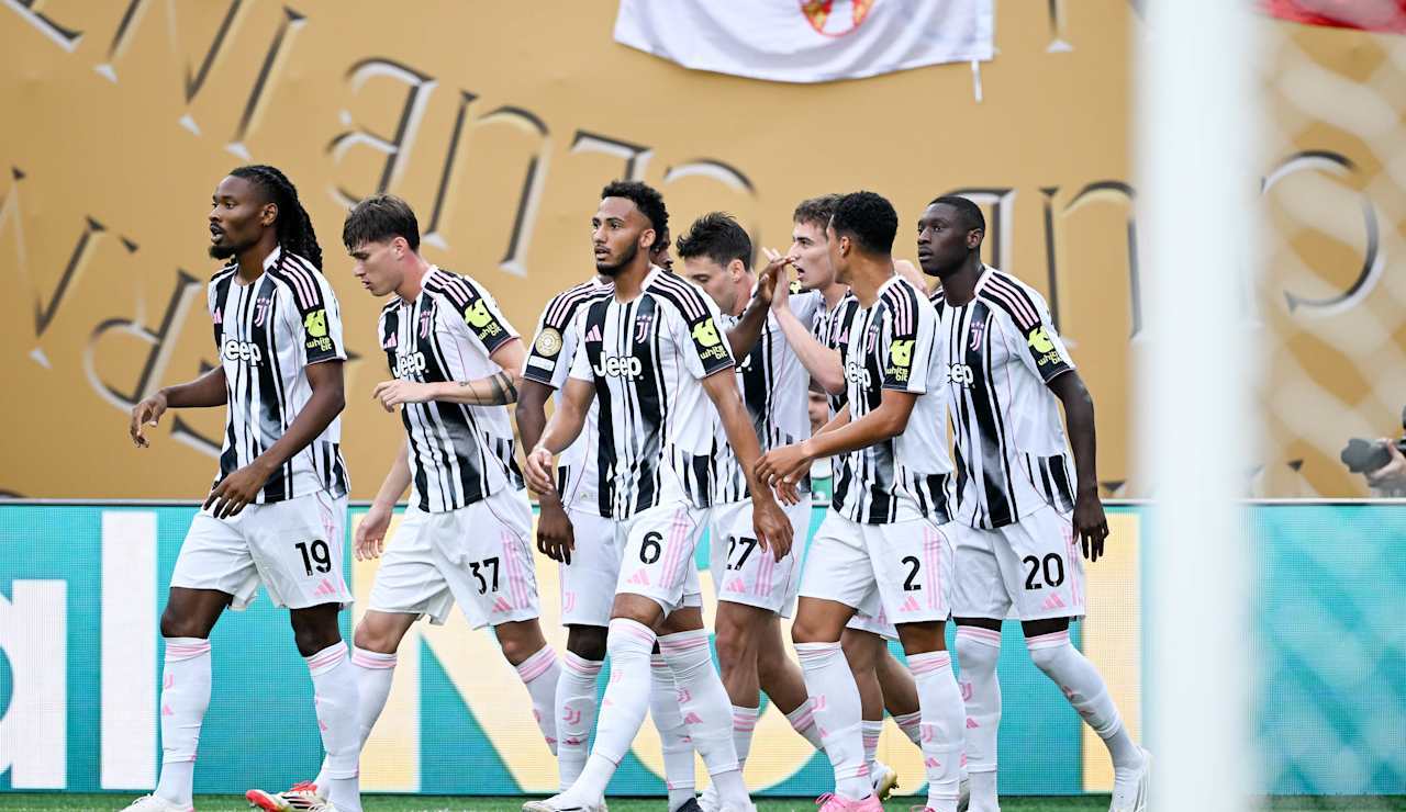 FB体育-沃尔夫斯堡客场大胜，晋级意甲冠军阵营