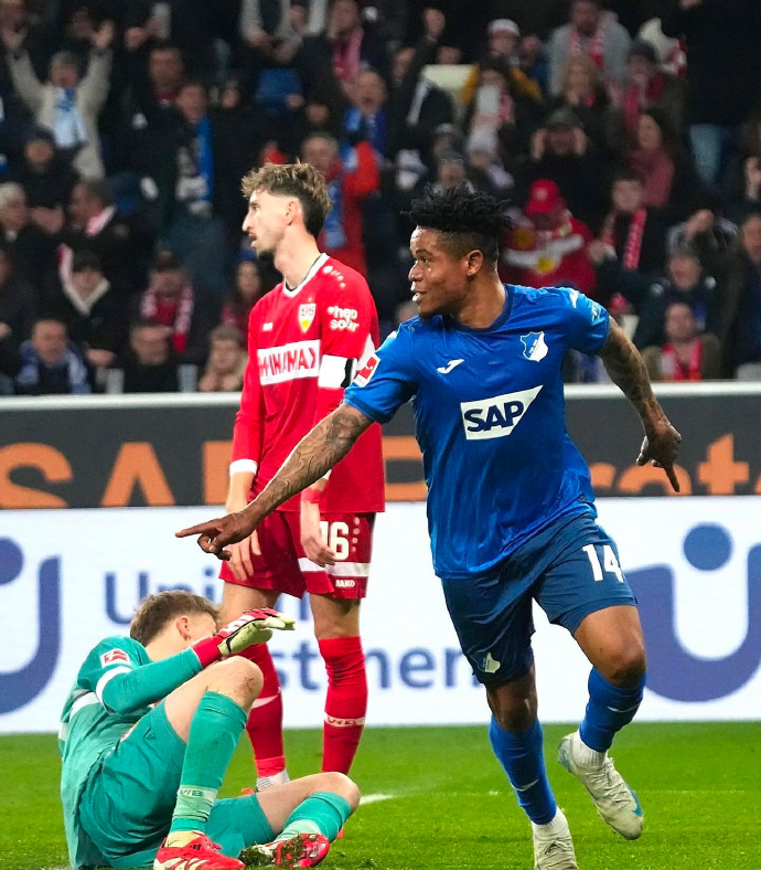 FB体育官网-霍芬海姆客场击败奥格斯堡，继续向前迈进