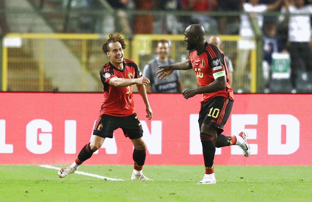 FB体育官网-荷兰大胜比利时，提前晋级欧预赛半决赛