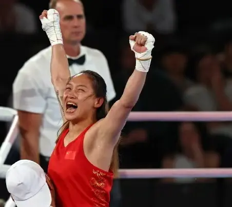 FB体育官网-拳击选手突围夺冠，刷新个人最佳成绩