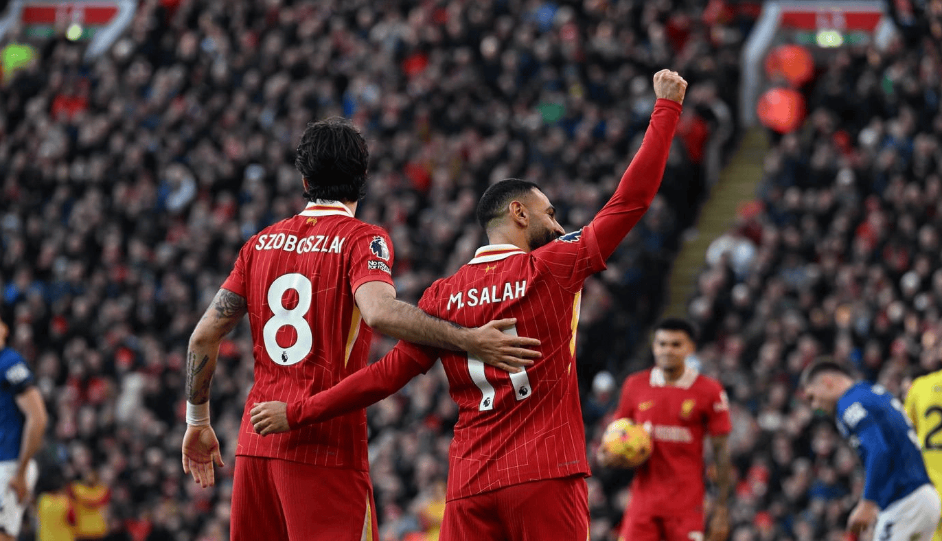 FB体育官方网站-伊普斯维奇战胜劲旅，提前锁定保级