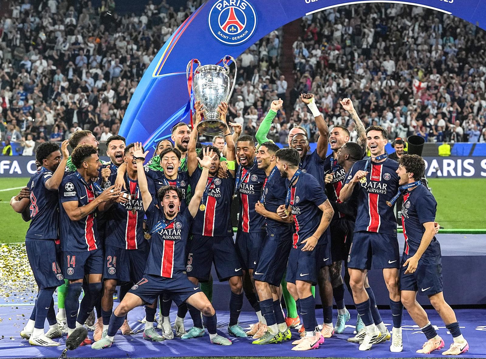 FB体育平台-欧国联冠军杯：巴黎圣日耳曼客场告捷，乐见晋级