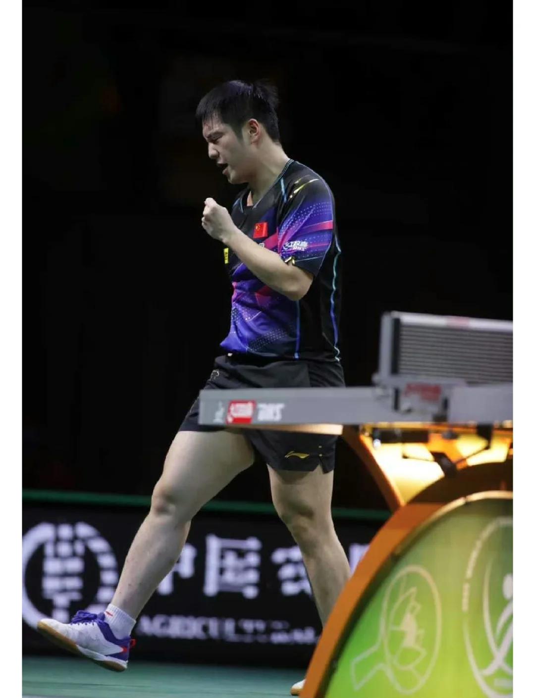 FB体育官网-居比亚队逆袭成功，晋级欧锦赛16强