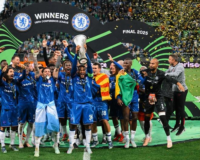 FB体育-切尔西狂胜对手，赢得球迷掌声