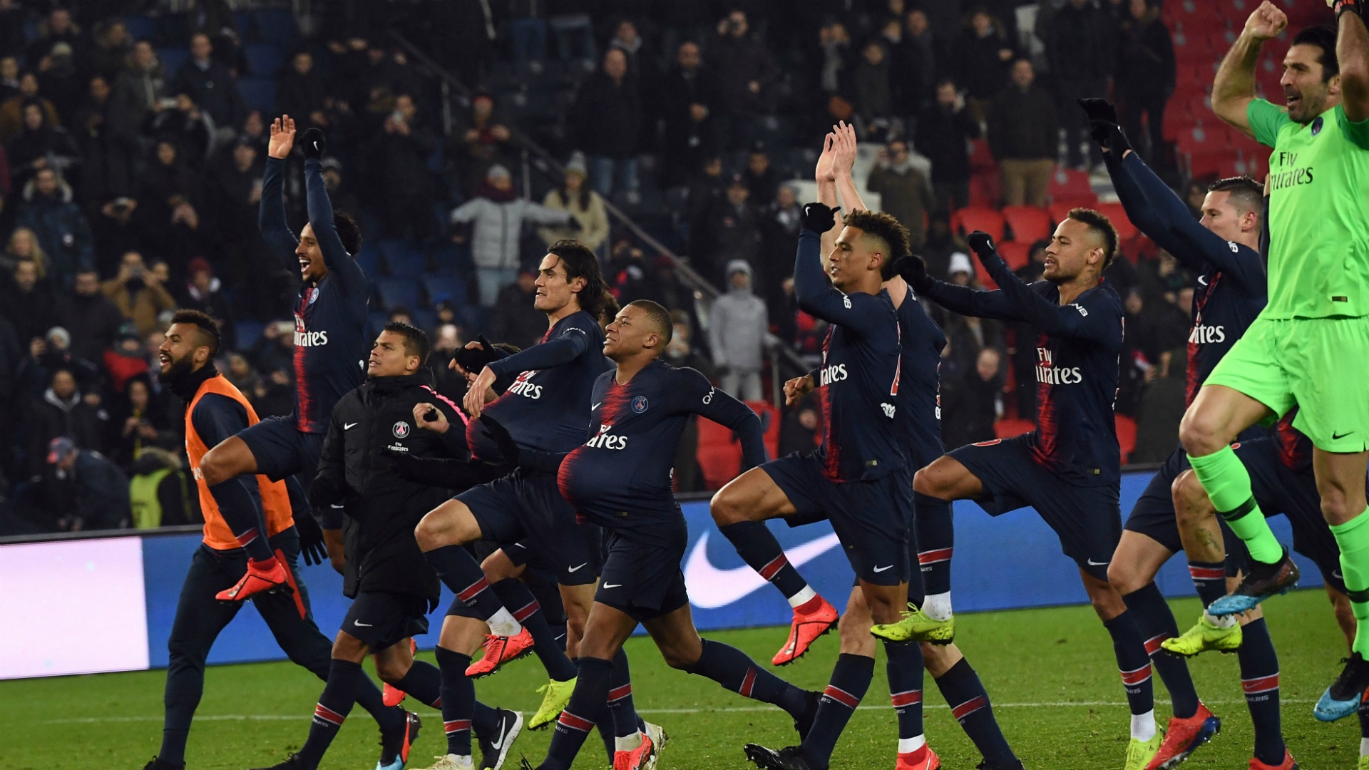 FB体育-巴黎圣日耳曼将客场挑战斯特拉斯堡，士气高昂