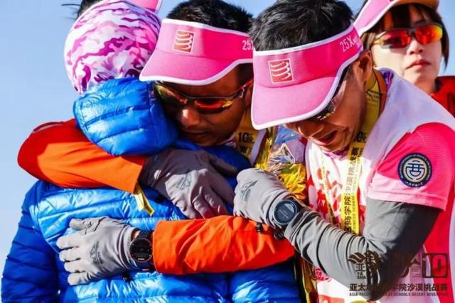 FB体育官网-捷克运动员实现突破，斩获多项奖牌