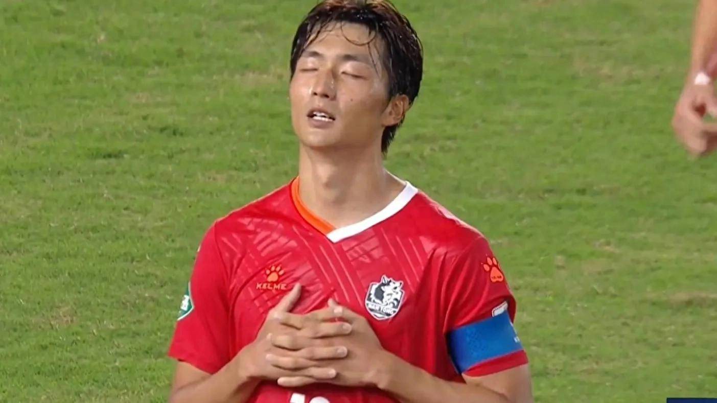 FB体育官网-江苏惊险逆转，力克对手展现比赛魅力