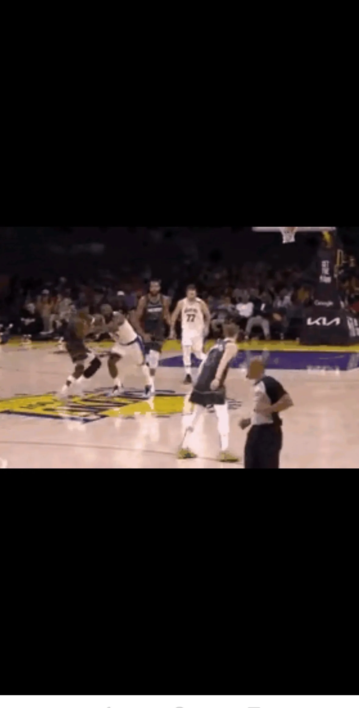 FB体育平台-华勒比格林触底反弹！贡献关键进球帮助球队掀翻对手