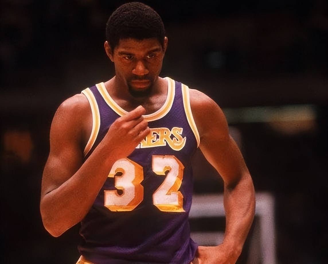 FB体育官网-魔术师球探发现潜力新秀意大利天才