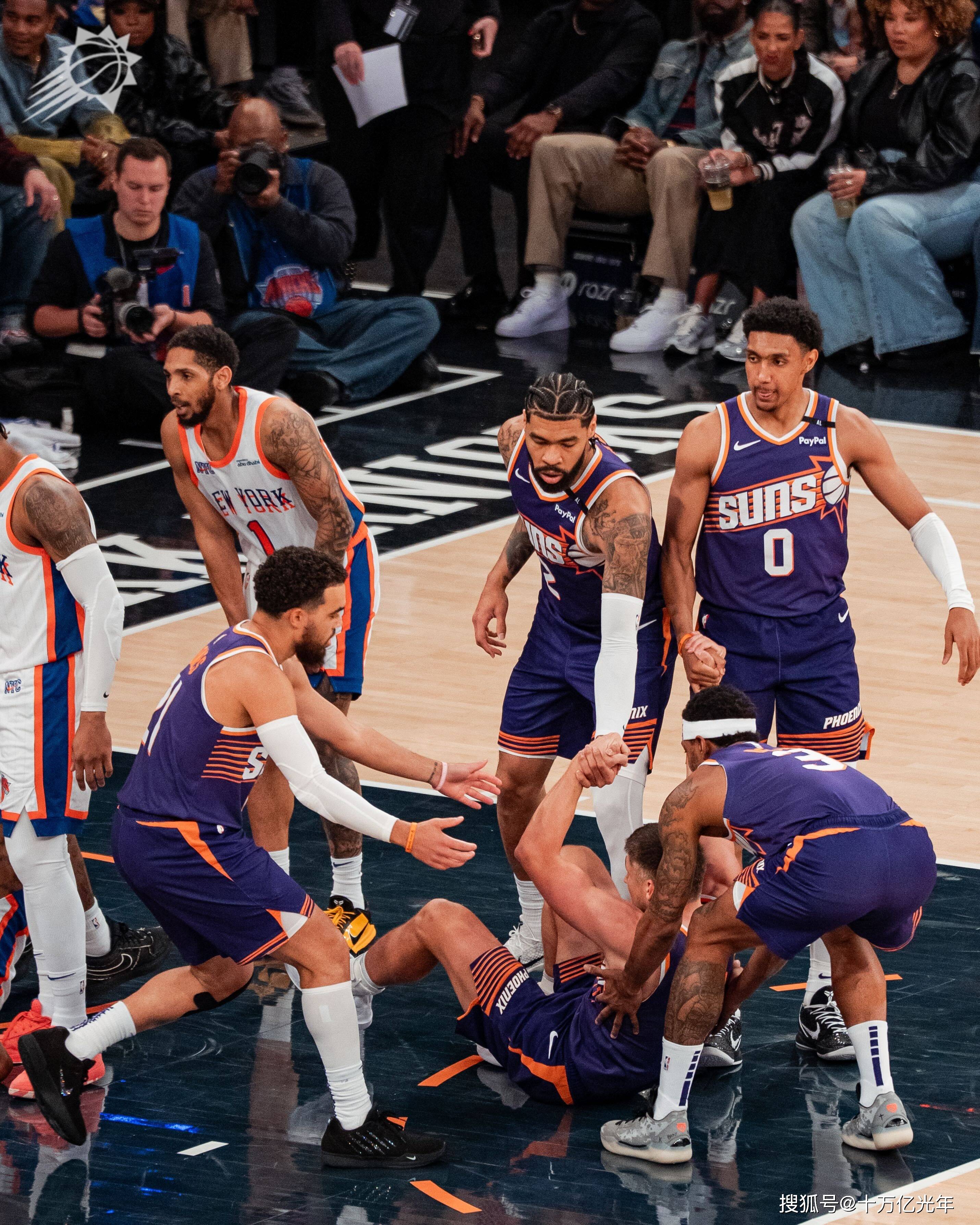 FB体育官网-尼斯球员团结一致，力求逆袭强敌