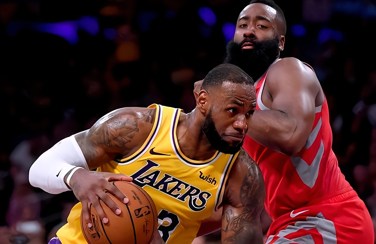 FB体育官网-詹姆斯哈登火线复出助球队逆袭夺冠