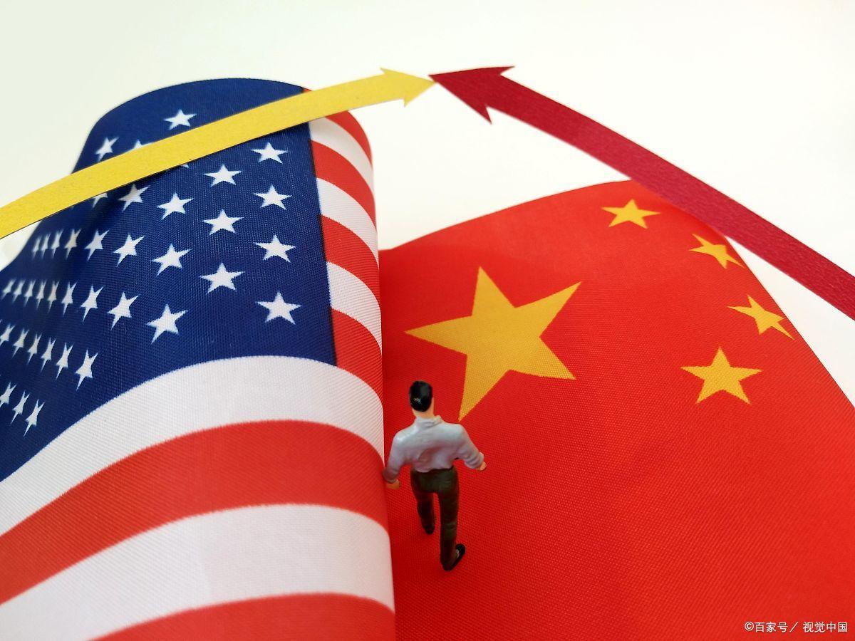 FB体育-双方拼尽全力，争夺最后胜利