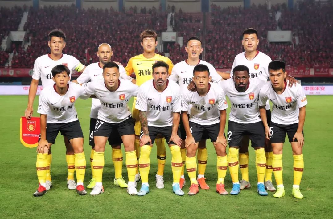 FB体育官网-天津泰达客场不敌河南建业，遭遇连败