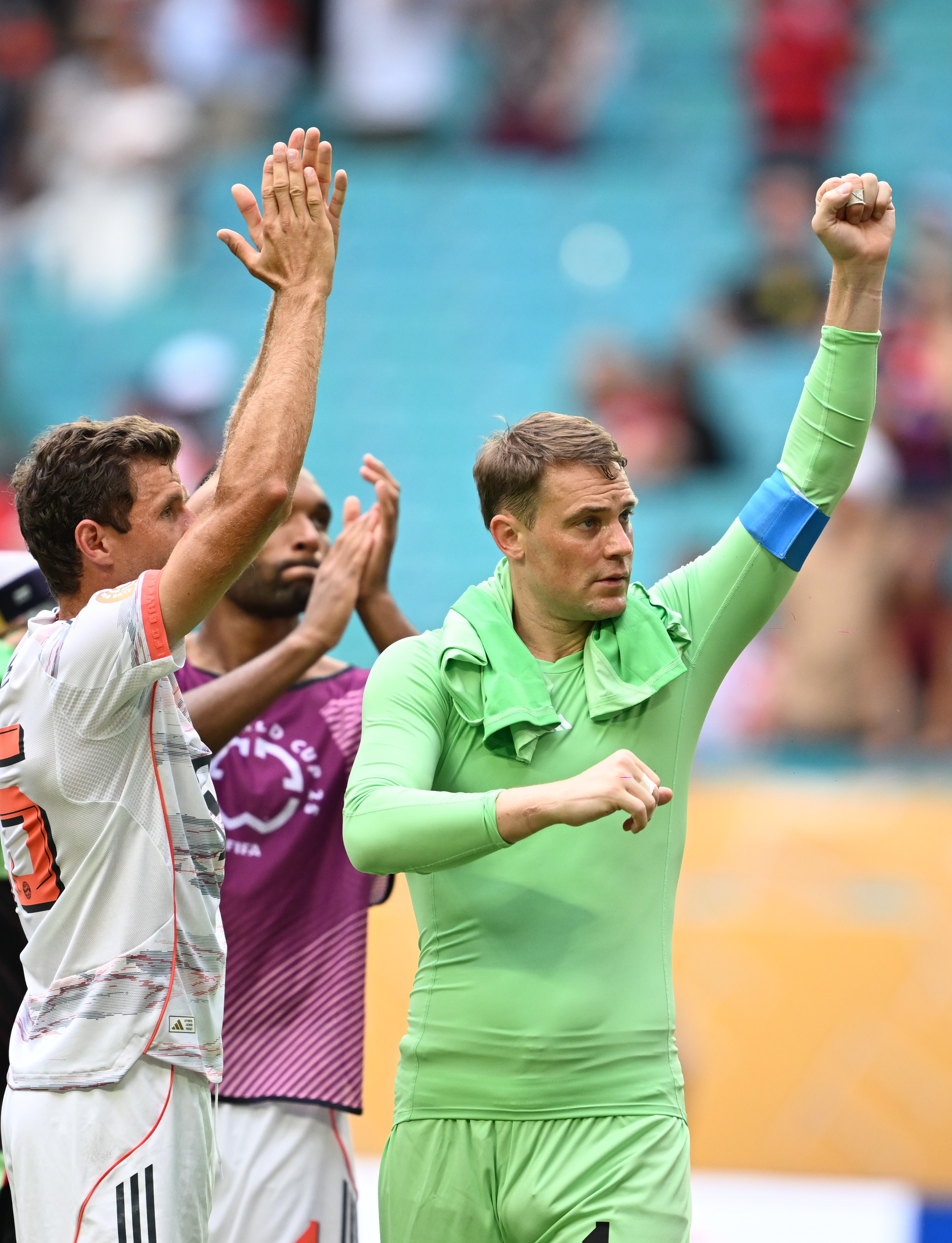 FB体育官方网站-拜仁慕尼黑晋级半决赛，连续获胜