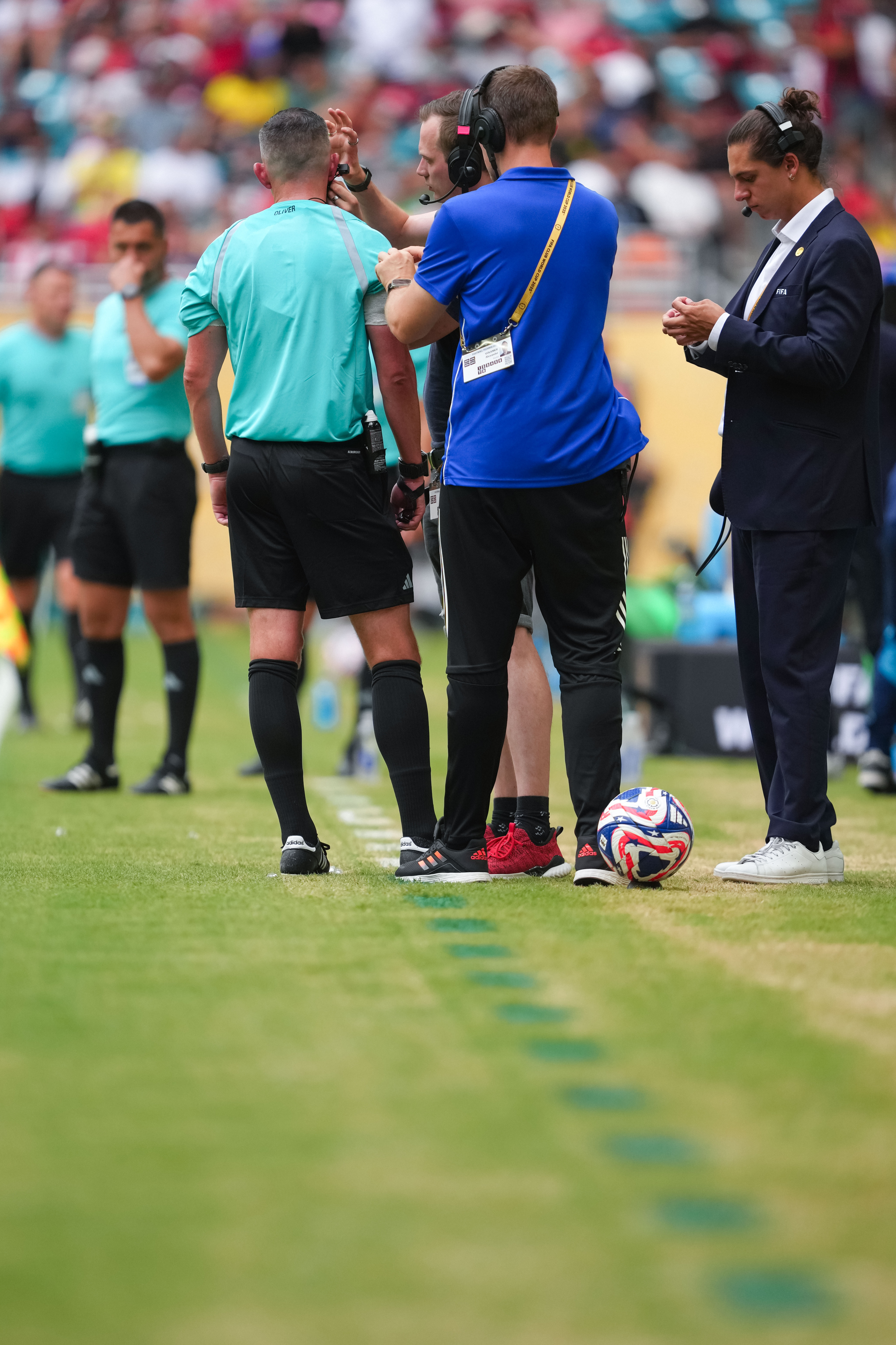 FB体育官方网站-拜仁慕尼黑晋级半决赛，连续获胜