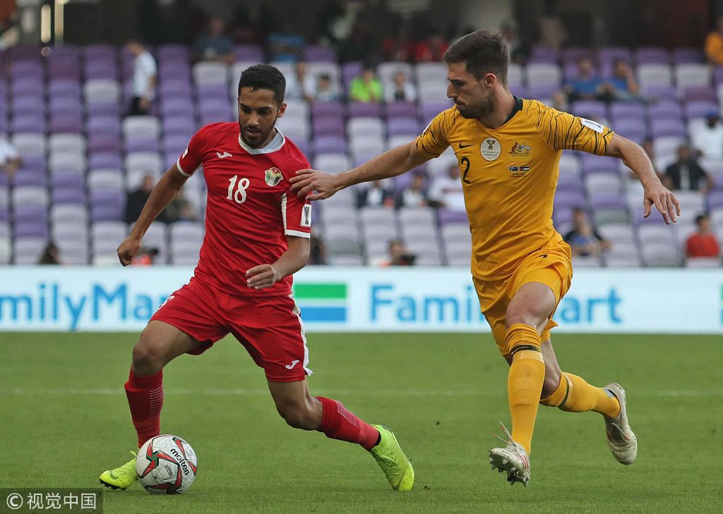 FB体育-叙利亚豪门再度挑战，制造足球传奇争夺荣誉