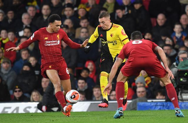 FB体育官网-沃特福德终结连败，英超保级形势稍有改观