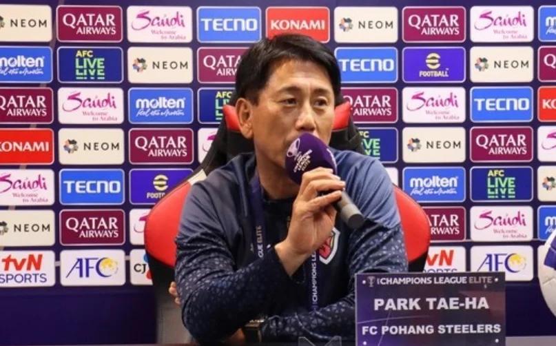 FB体育-胜败在旦夕，西部队球员全力以赴