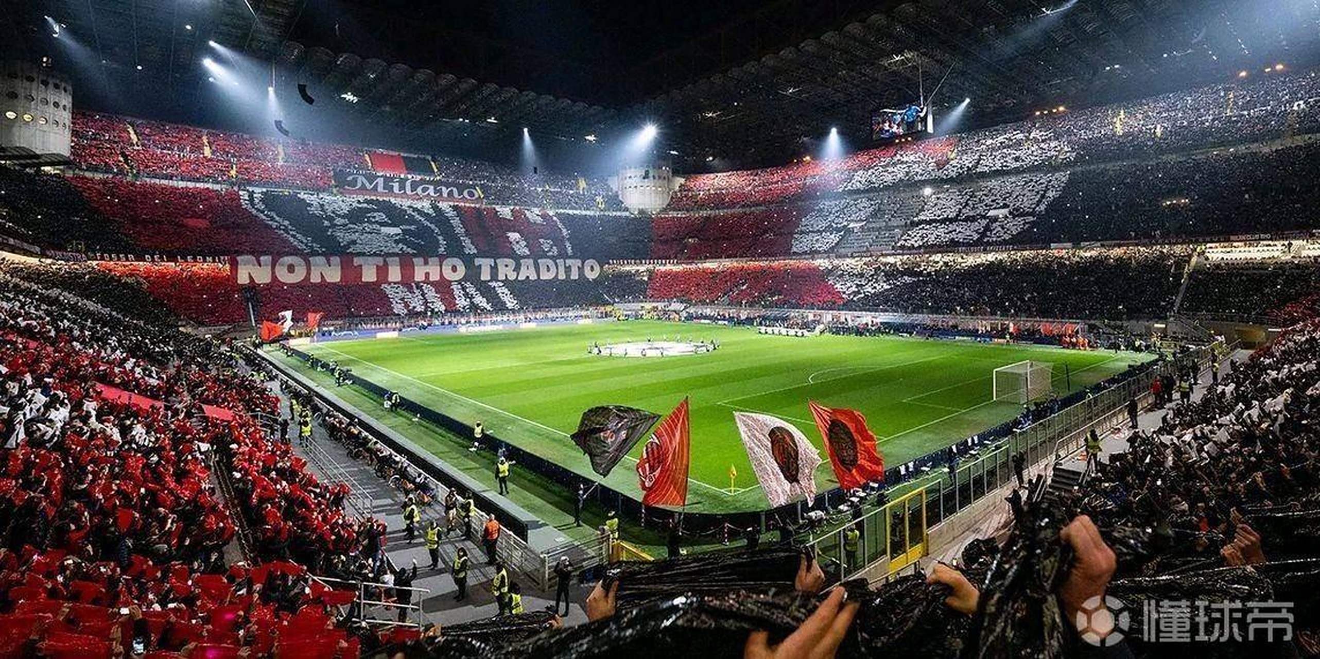 FB体育官方网站-米兰德比:AC米兰不敌国际米兰,遭遇两连败