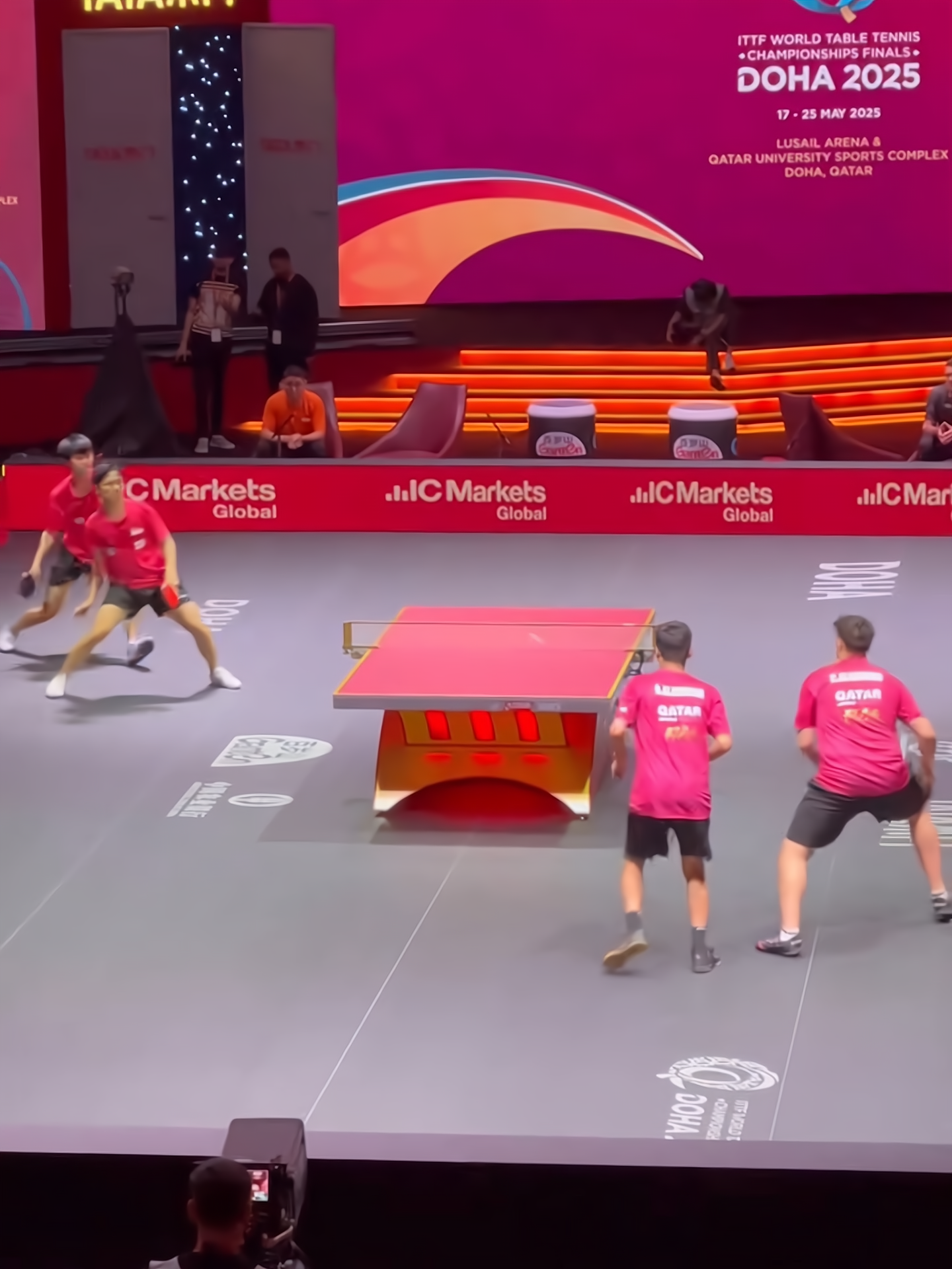 FB体育平台-争夺激烈!选手们在比赛中展现出色表现